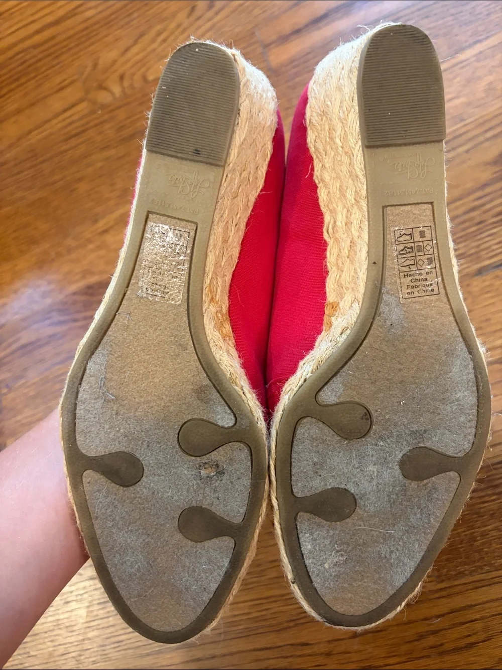 Life Stride bright red